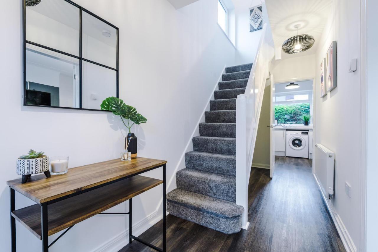 Welcoming 3 Bed Home, 10 Mins From Chester Races And Zoo Saughall Eksteriør billede